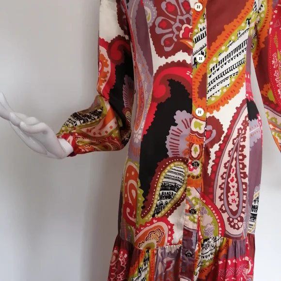 100% Silk Marciano Red Multi Paisley V-Neck Long Sleeve Maxi Dress size 02 - Picture 5 of 9